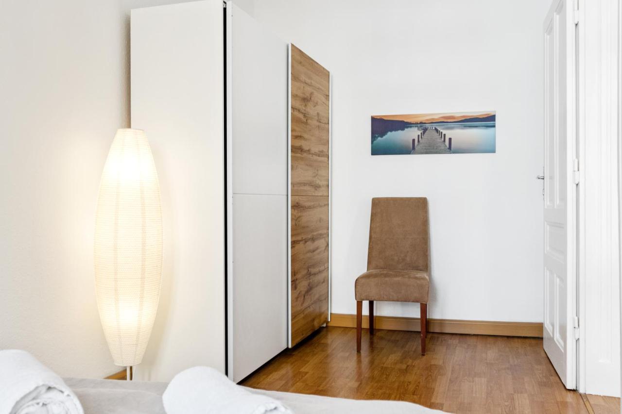 Beautiful 2Br Aptartment 12 Minutes To Downtown Vienna Exterior photo